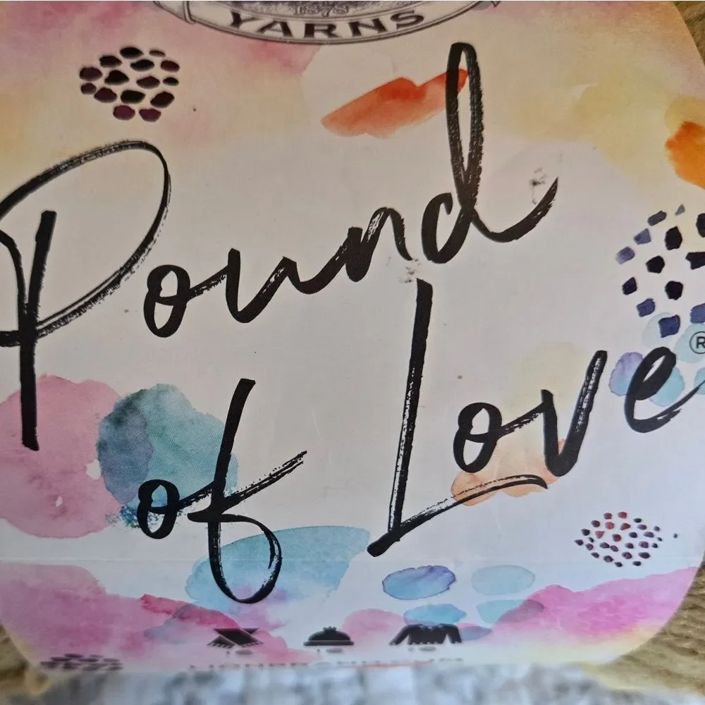 Lion Brand Pound of Love Yarn 2 Skeins Color:STRAW (TAN)16 OZ EA 2040 YDS TOTAL